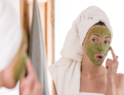 Le Thé Vert, la Solution Naturelle Pour Améliorer l’Apparence de Votre Peau